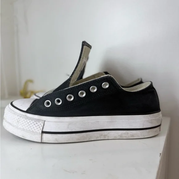Converse Chuck Taylor All Star Platform Low Top Black White – Women’s Size 7.5 - Picture 13 of 14